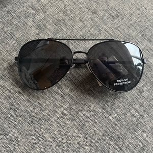 Fossil Aviator Sunglasses